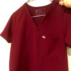 Figs scrub set. Catarina top and Zamora joggers.